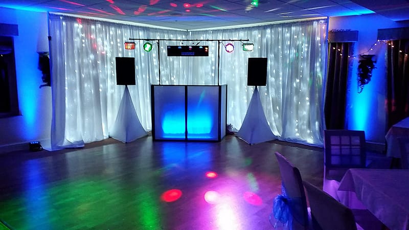 24ft 7.5m LED Star-lit Wedding Backdrop Corner Set - Happy Sounds Mobile Disco