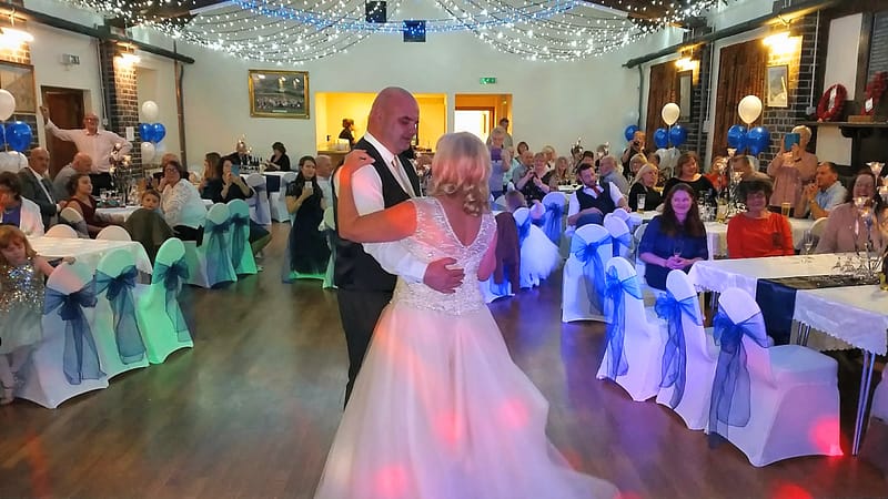 Weddings - First Dance of Mr and Mrs Hill - Happy Sounds Mobile Disco