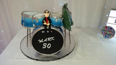 30th Birthday - Birthday Cake - Henlle Park Golf Club - Happy Sounds Mobile Disco
